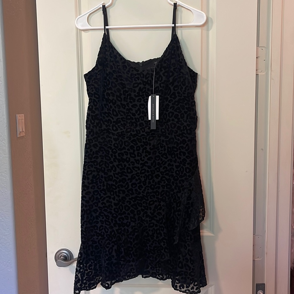NWT BLACK LEOPARD VELVET DRESS